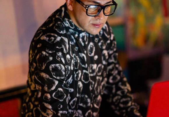 DJ Dikos